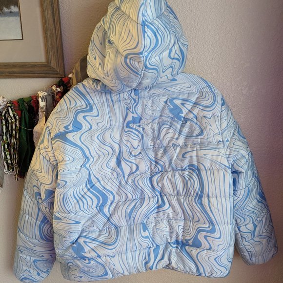 Wild Fable Puffer - Picture 2 of 3